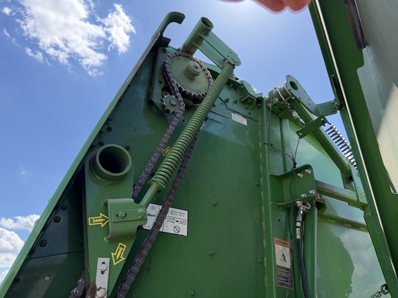 2021 John Deere 560M - Photo28