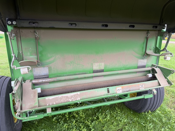 2021 John Deere 560M - Photo30