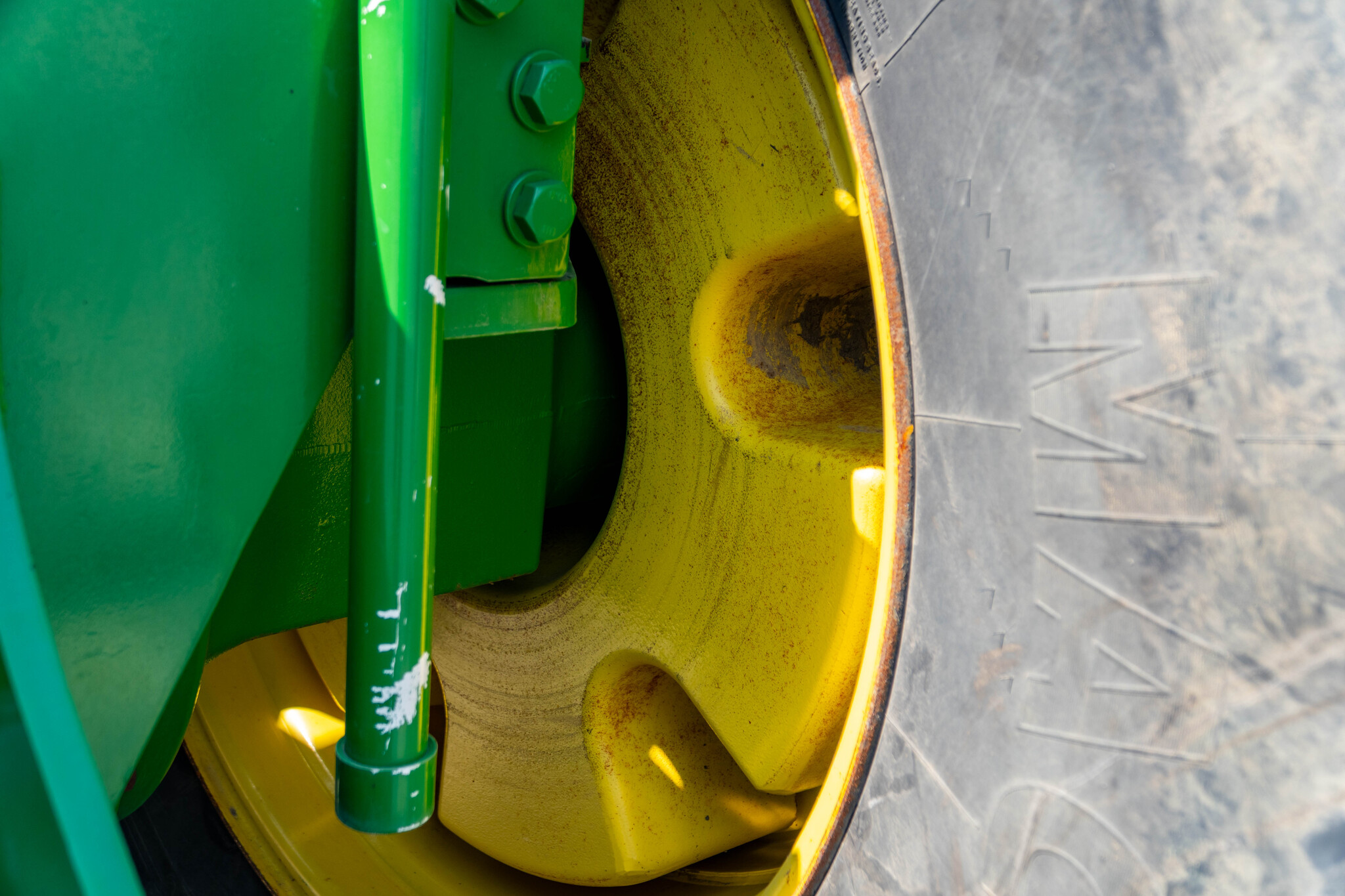 Used 2010 John Deere 9530 Articulated 4WD Tractors at Koenig Equipment in Anna, OH - PhotoXL36