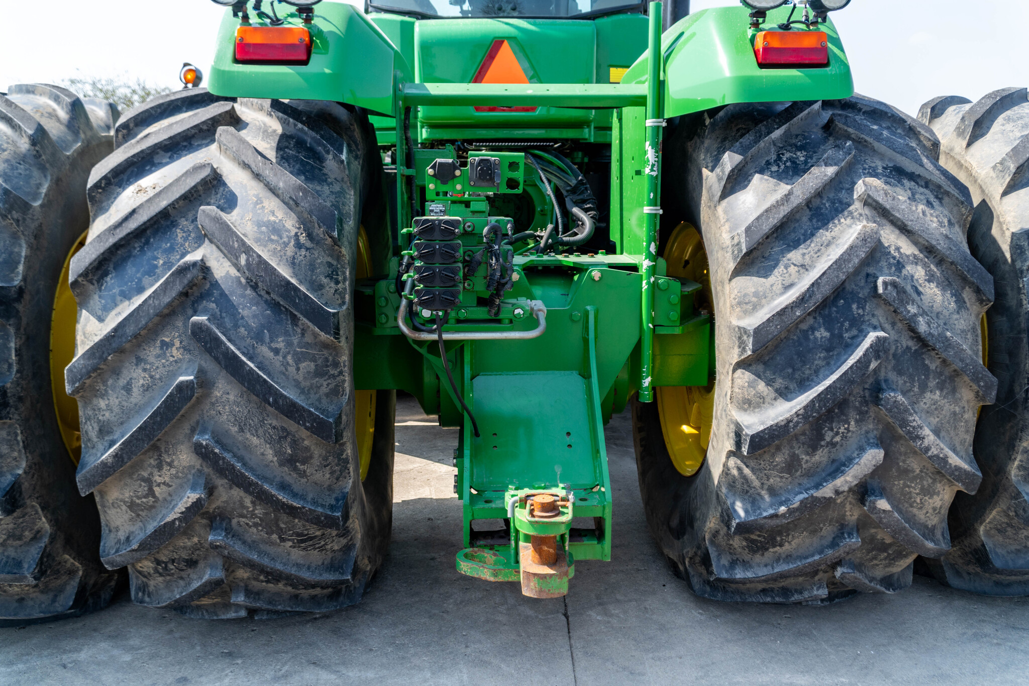 Used 2010 John Deere 9530 Articulated 4WD Tractors at Koenig Equipment in Anna, OH - PhotoXL18