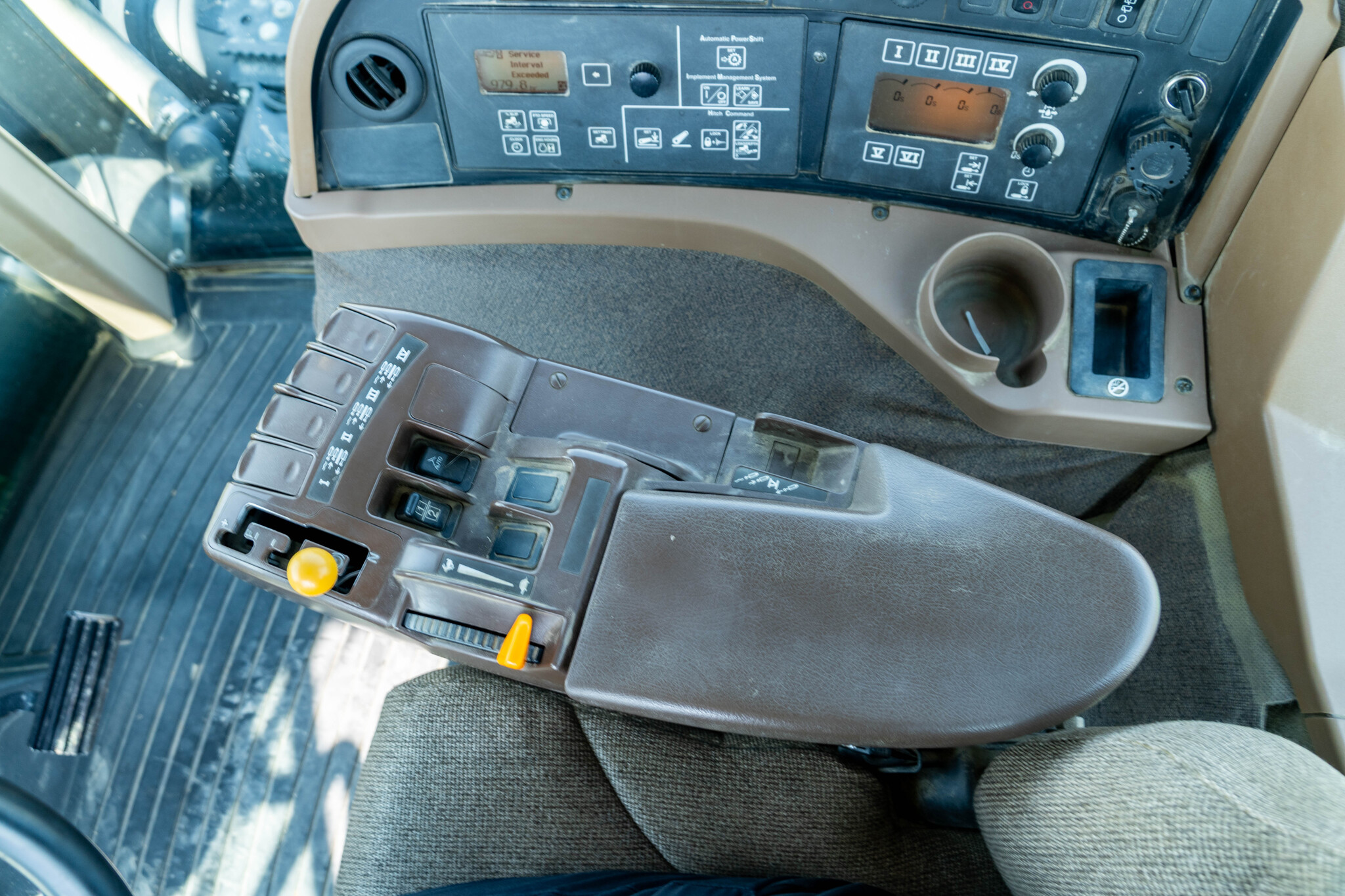 Used 2010 John Deere 9530 Articulated 4WD Tractors at Koenig Equipment in Anna, OH - PhotoXL28