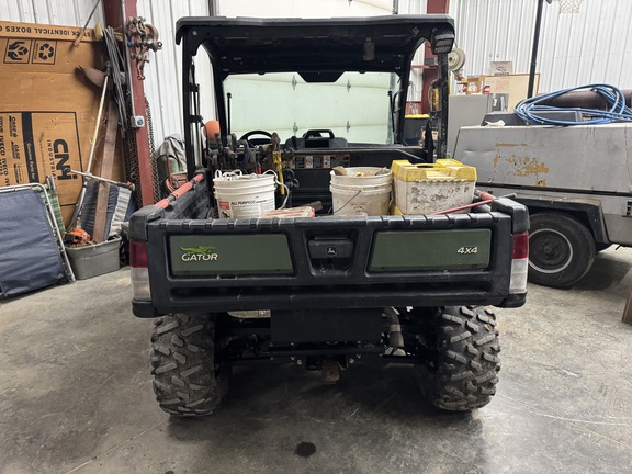 Photo of 2021 John Deere XUV 835M