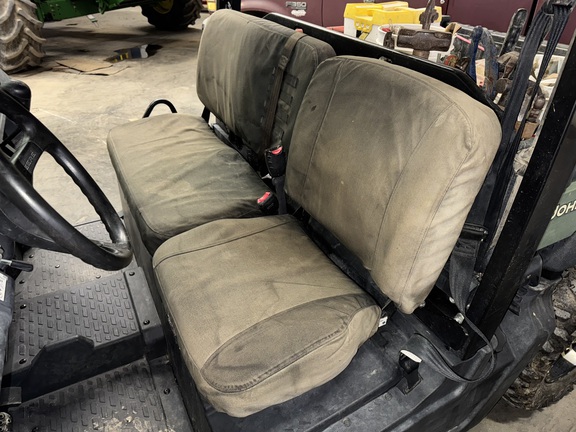 Photo of 2021 John Deere XUV 835M