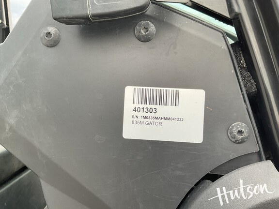 Photo of 2021 John Deere XUV 835M