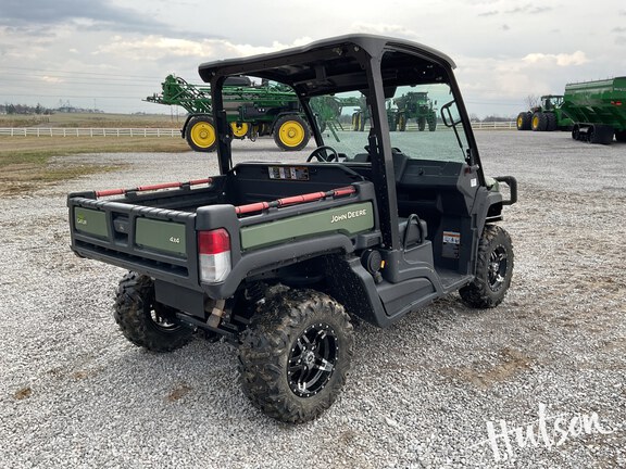 Photo of 2021 John Deere XUV 835M