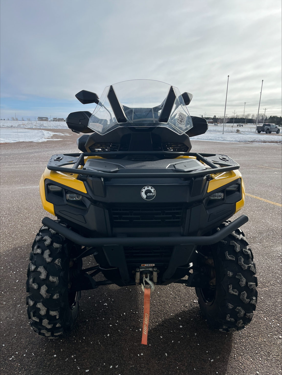 2024 Can-Am Outlander Max XT 700 Image 3