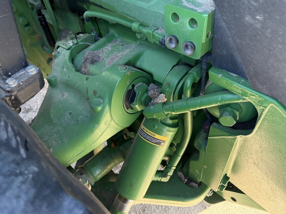 2025 John Deere 8R 370 - Photo13
