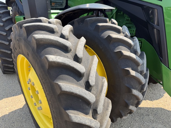 2025 John Deere 8R 370 - Photo12