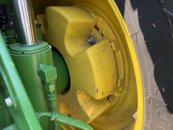 2025 John Deere 8R 370 - Photo17