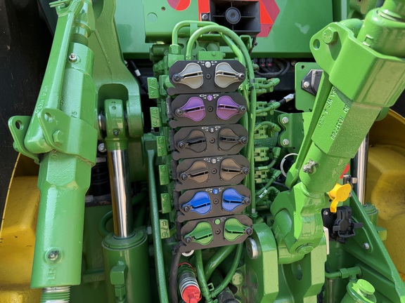 2025 John Deere 8R 370 - Photo25