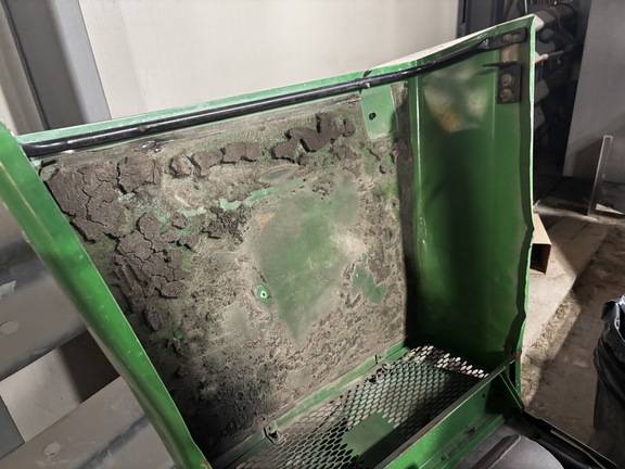 Used 1998 John Deere F935 Commercial Front Mowers at Koenig Equipment in Richmond, IN - Photo12