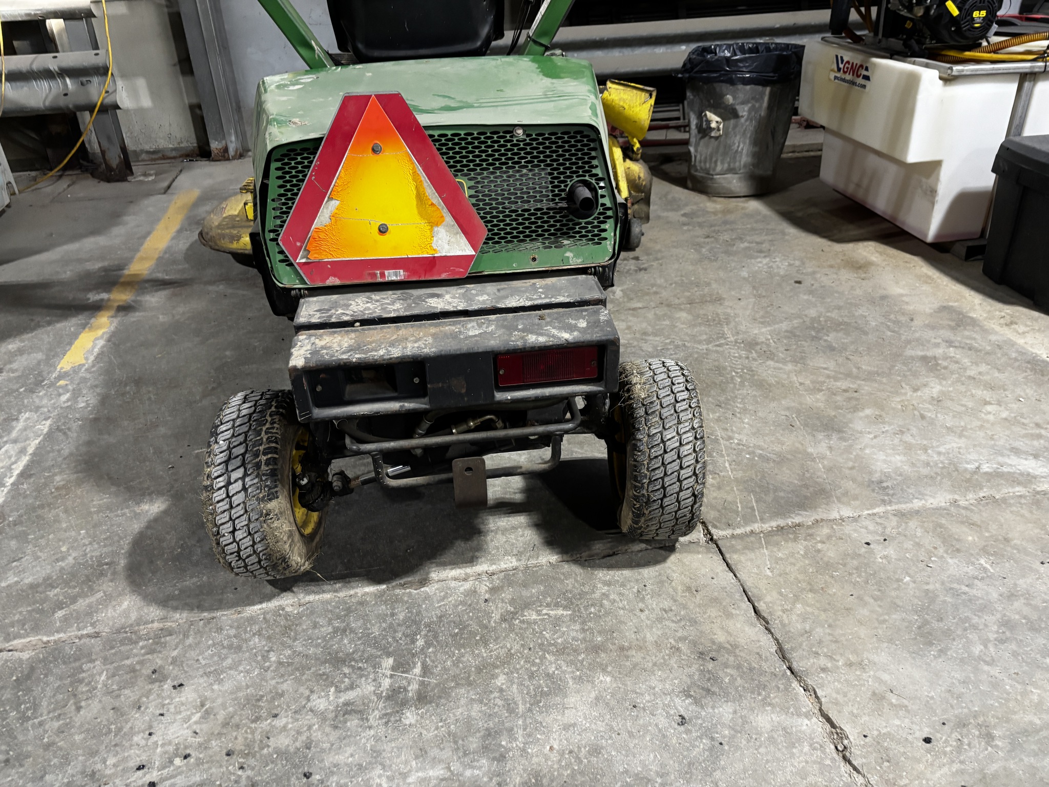Used 1998 John Deere F935 Commercial Front Mowers at Koenig Equipment in Richmond, IN - PhotoXL17