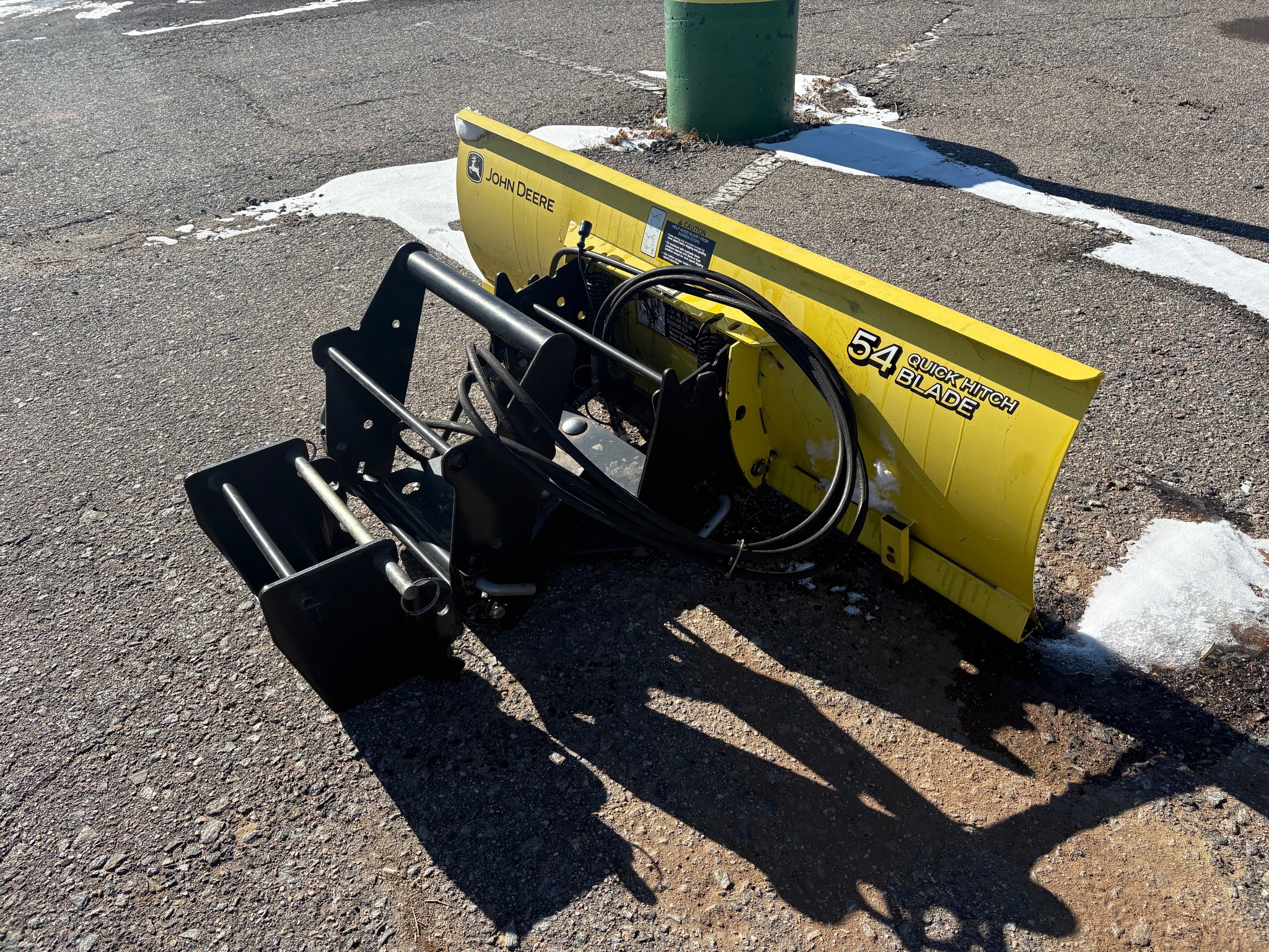 2014 John Deere 1025R Image 4