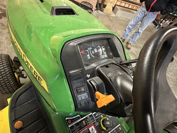 Photo of 2021 John Deere X754