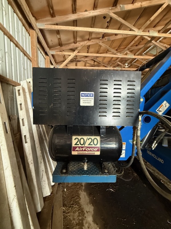2005 New Holland SP580 Image 5