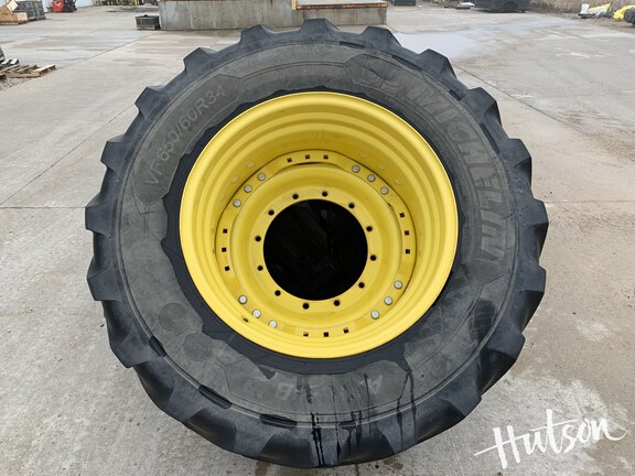 Photo of Michelin 650/60R34