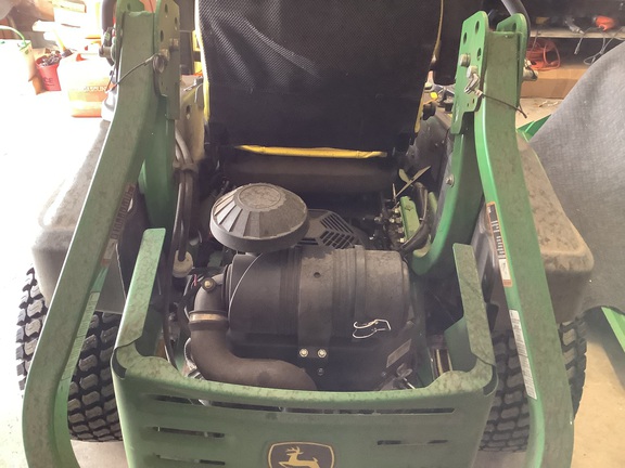 Photo of 2025 John Deere Z920M