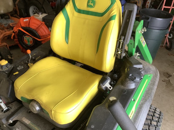 Photo of 2025 John Deere Z920M