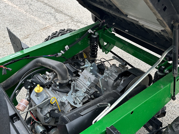 2025 John-Deere TX 4X2