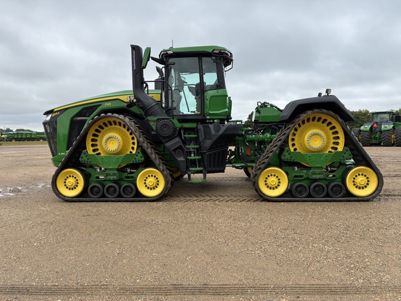 2025 John Deere 9RX 710 - Photo8