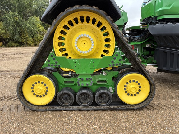 2025 John Deere 9RX 710 - Photo17