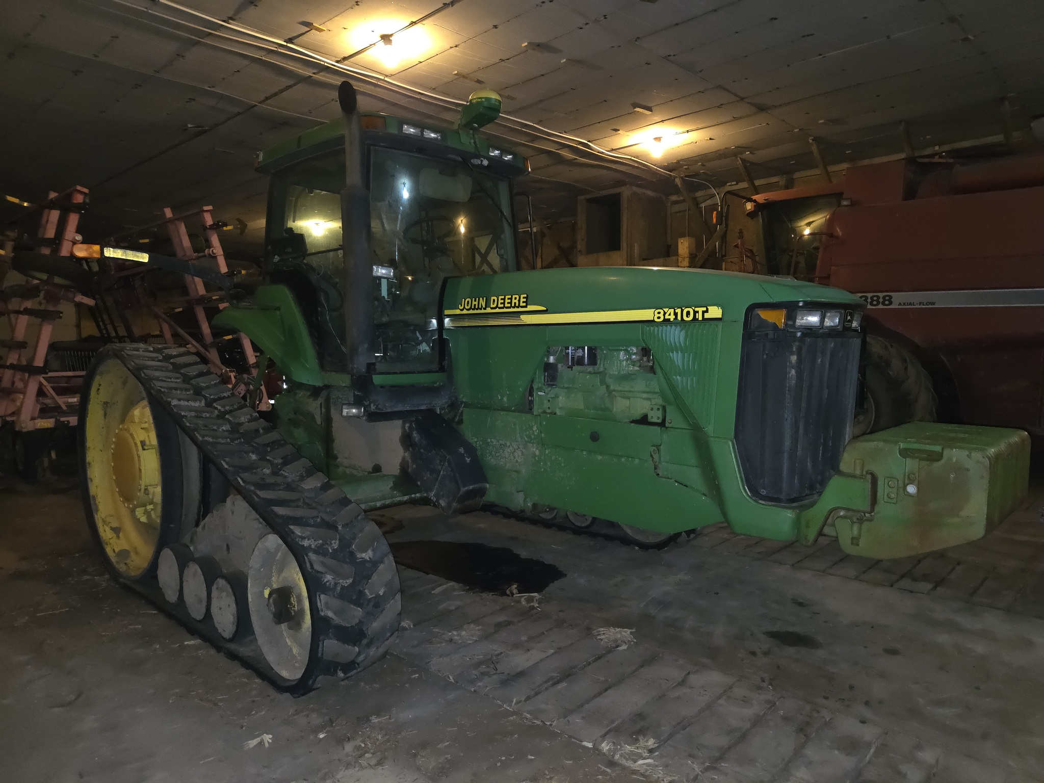2001 John Deere 8410T
