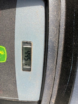 Used 2015 John Deere X360 Lawn & Garden Tractors at Koenig Equipment in Greensburg, IN - Photo4