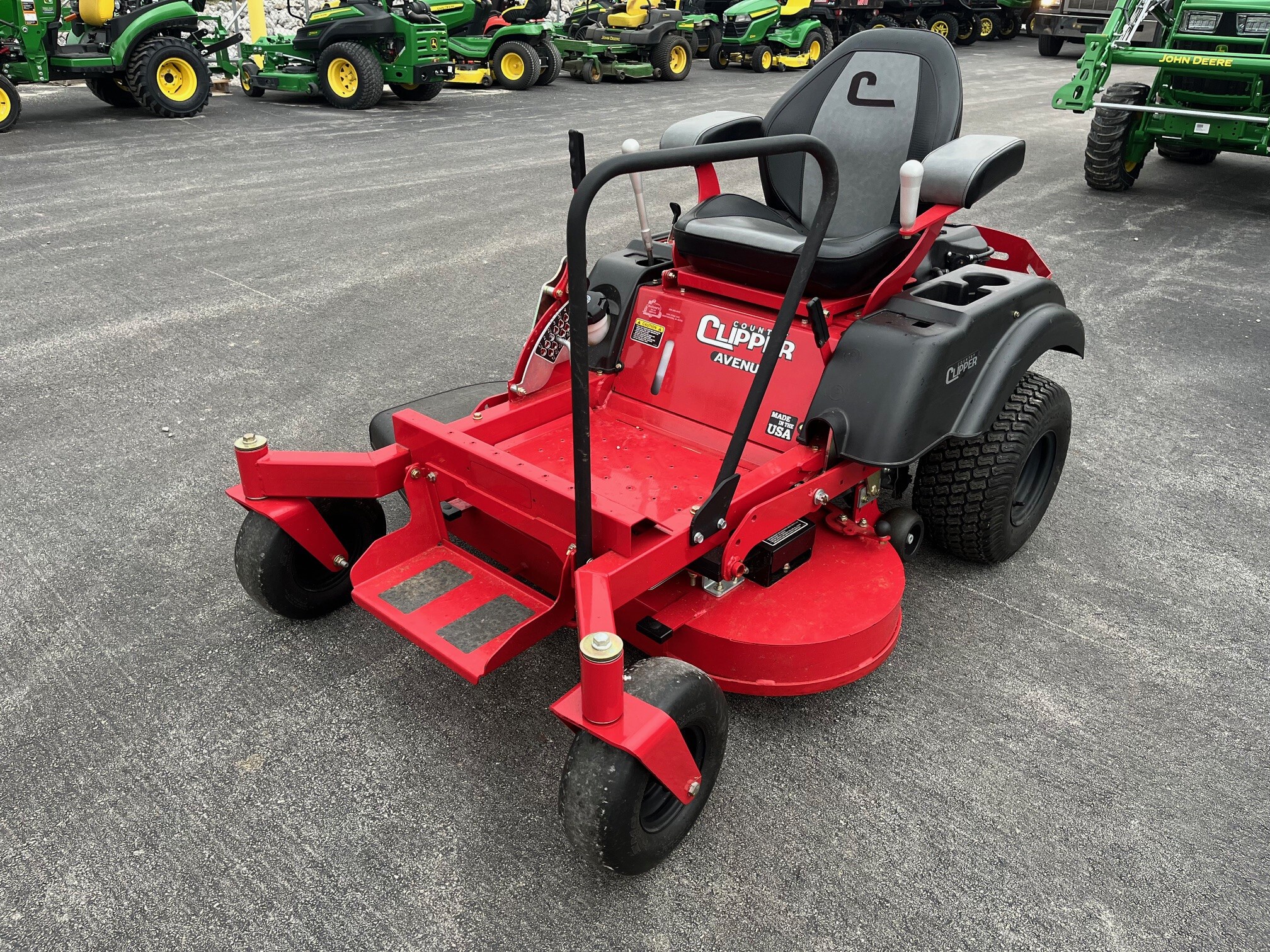 2023 Country Clipper 1842KAJ-A115 Image 1