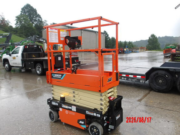 2026 JLG ES1930M