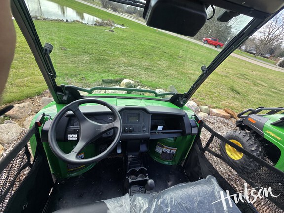 Photo of 2025 John Deere HPX 815E