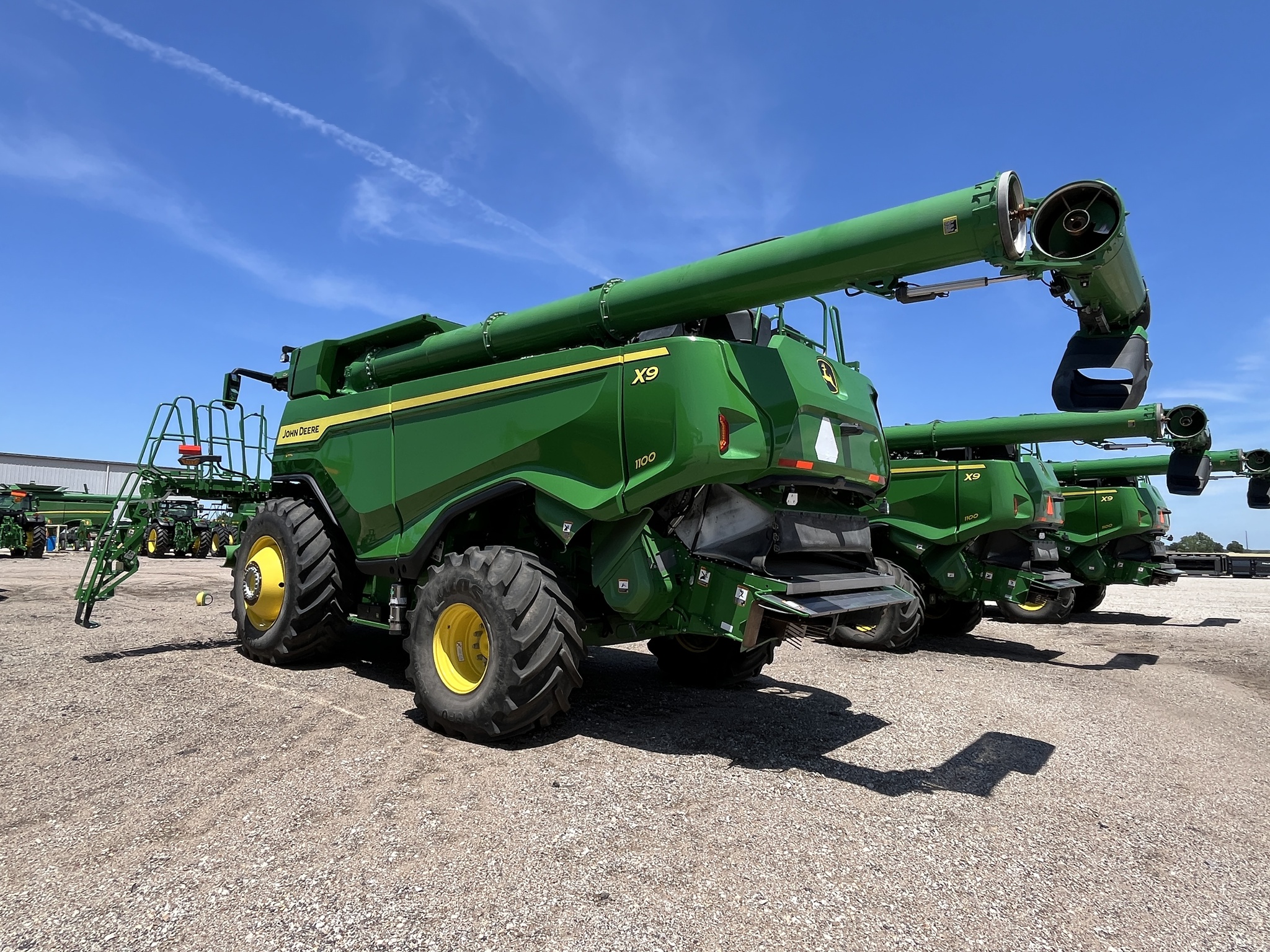 2024 John Deere X9 1100 Image 5