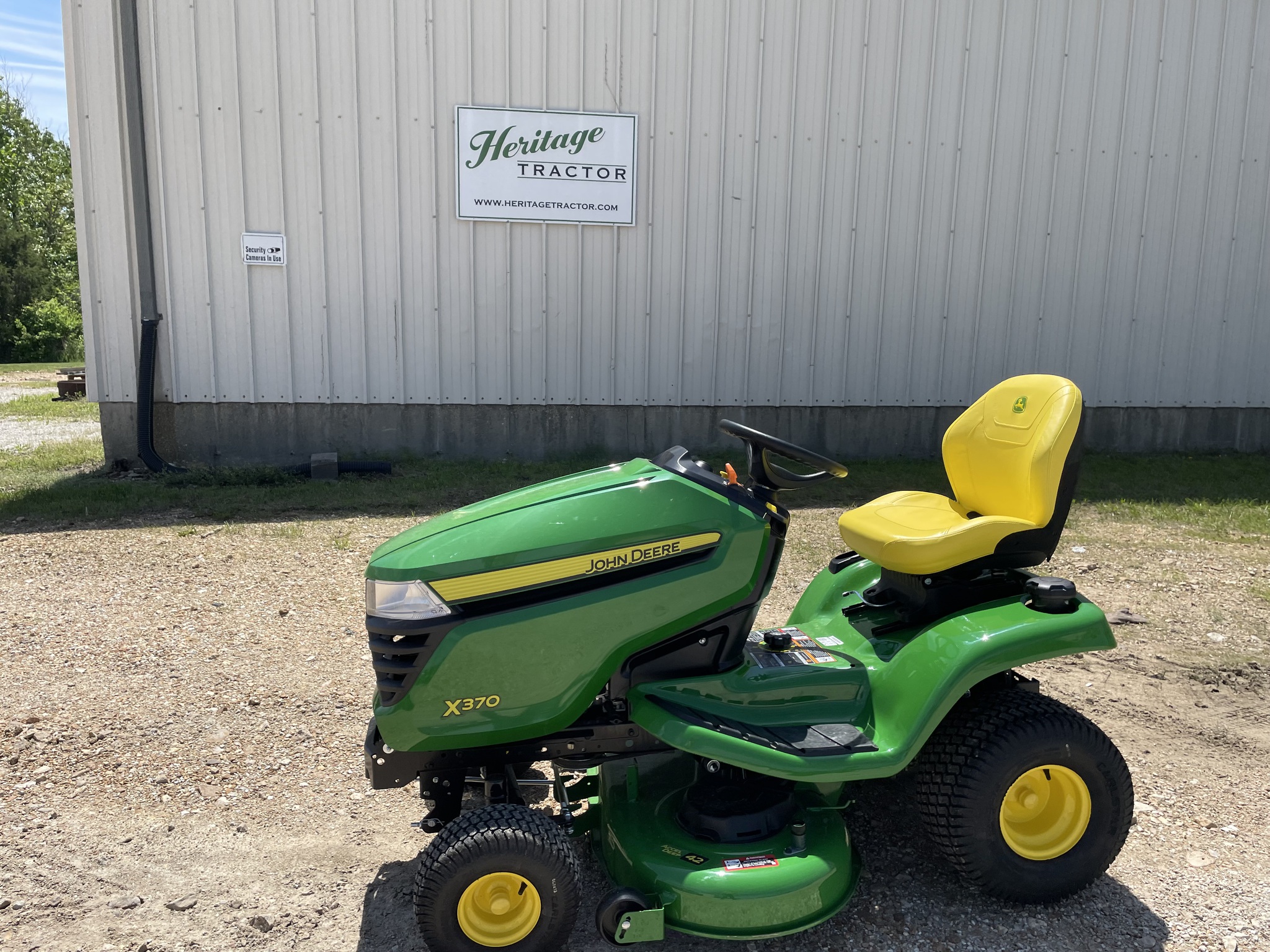  2026 John Deere X370 at Heritage Tractor in Rolla, MO