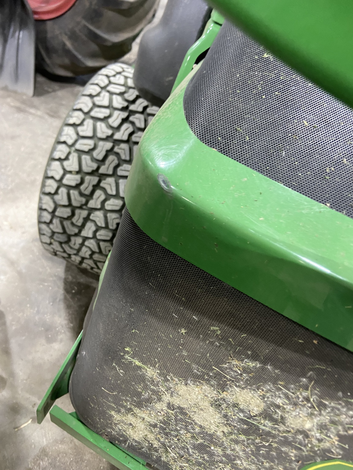  2023 John Deere Z997R at Heritage Tractor in Lacon, IL