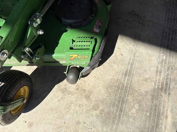 2024 John Deere Z930R - Photo7