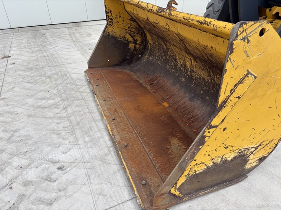 Used 2020 John Deere 344L Wheel Loaders at Koenig Equipment in Urbana, OH - Photo6