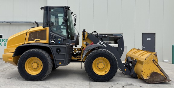 Used 2020 John Deere 344L Wheel Loaders at Koenig Equipment in Urbana, OH - Photo4