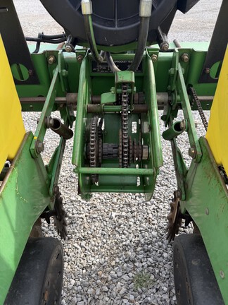 1999 John Deere 1700