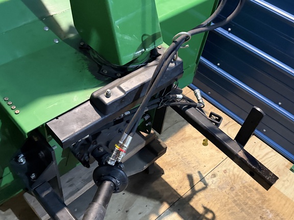 2015 John Deere 1585 - Photo11