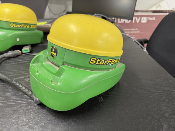 John Deere Starfire 3000