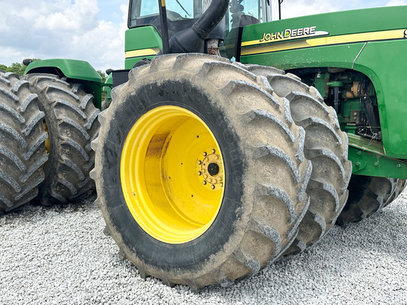 2004 John-Deere 9420