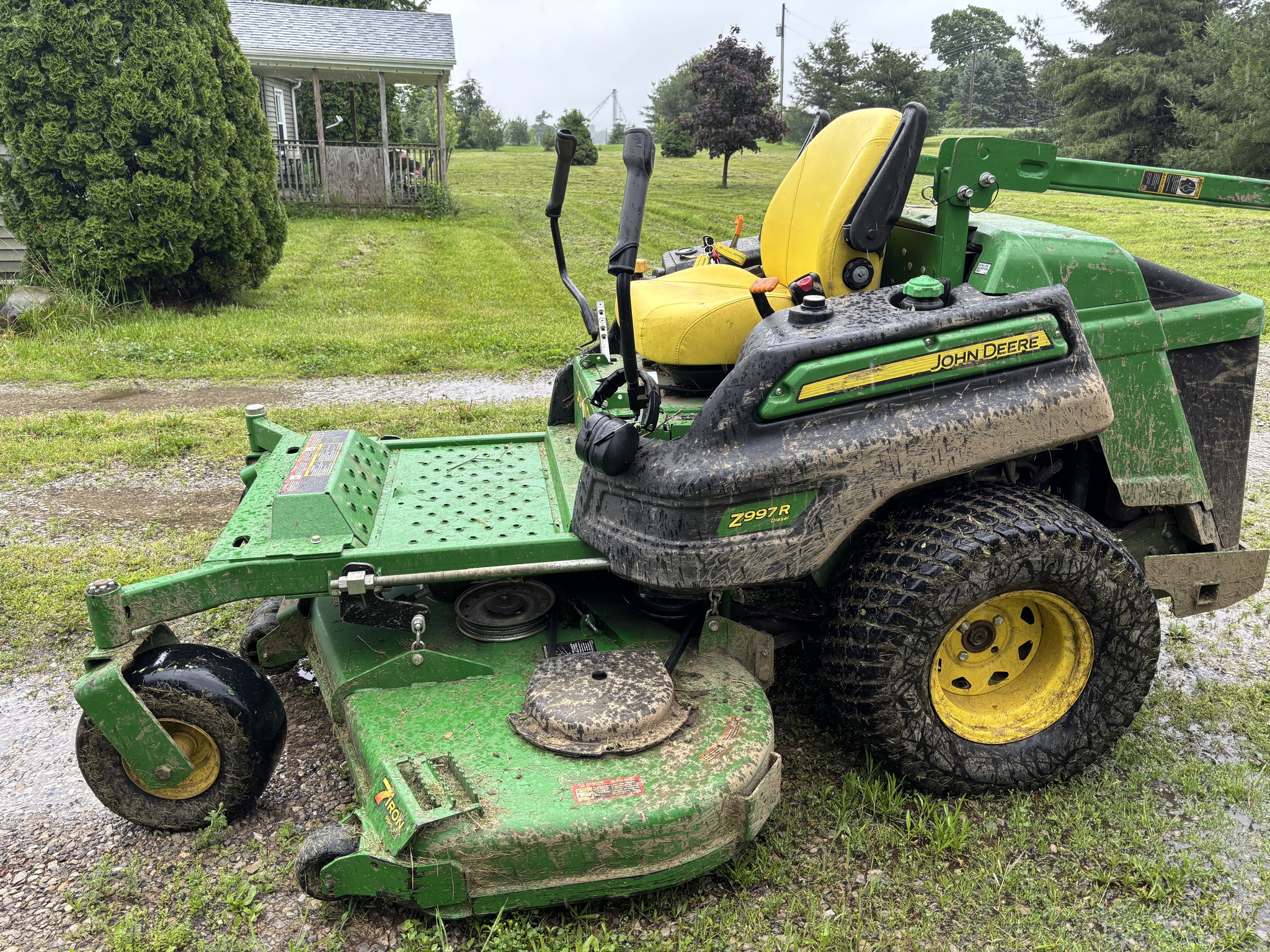 Used 2017 John Deere Z997R Zero Turn Mowers at Koenig Equipment in Urbana, OH - PhotoXL1