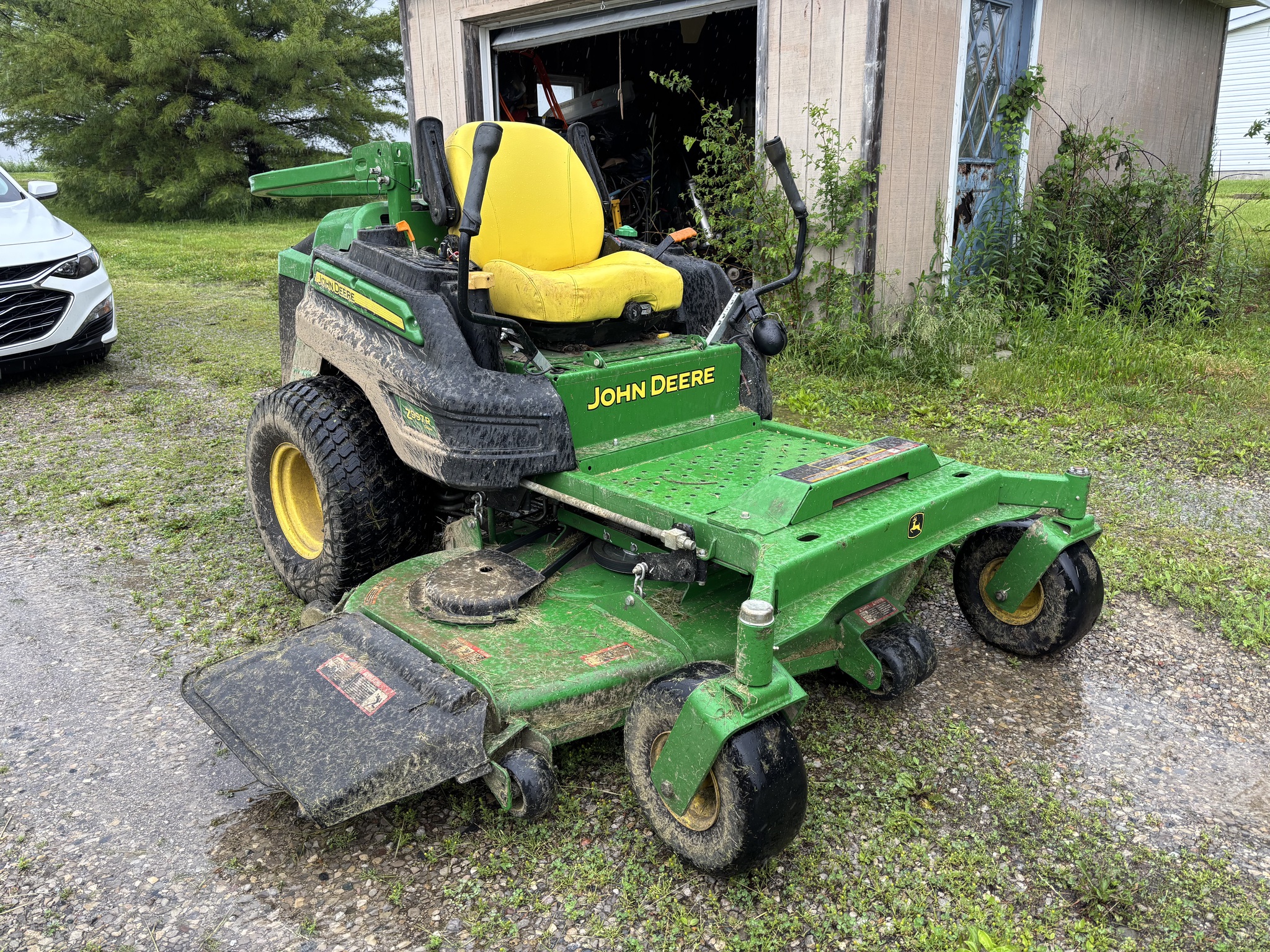 Used 2017 John Deere Z997R Zero Turn Mowers at Koenig Equipment in Urbana, OH - PhotoXL6