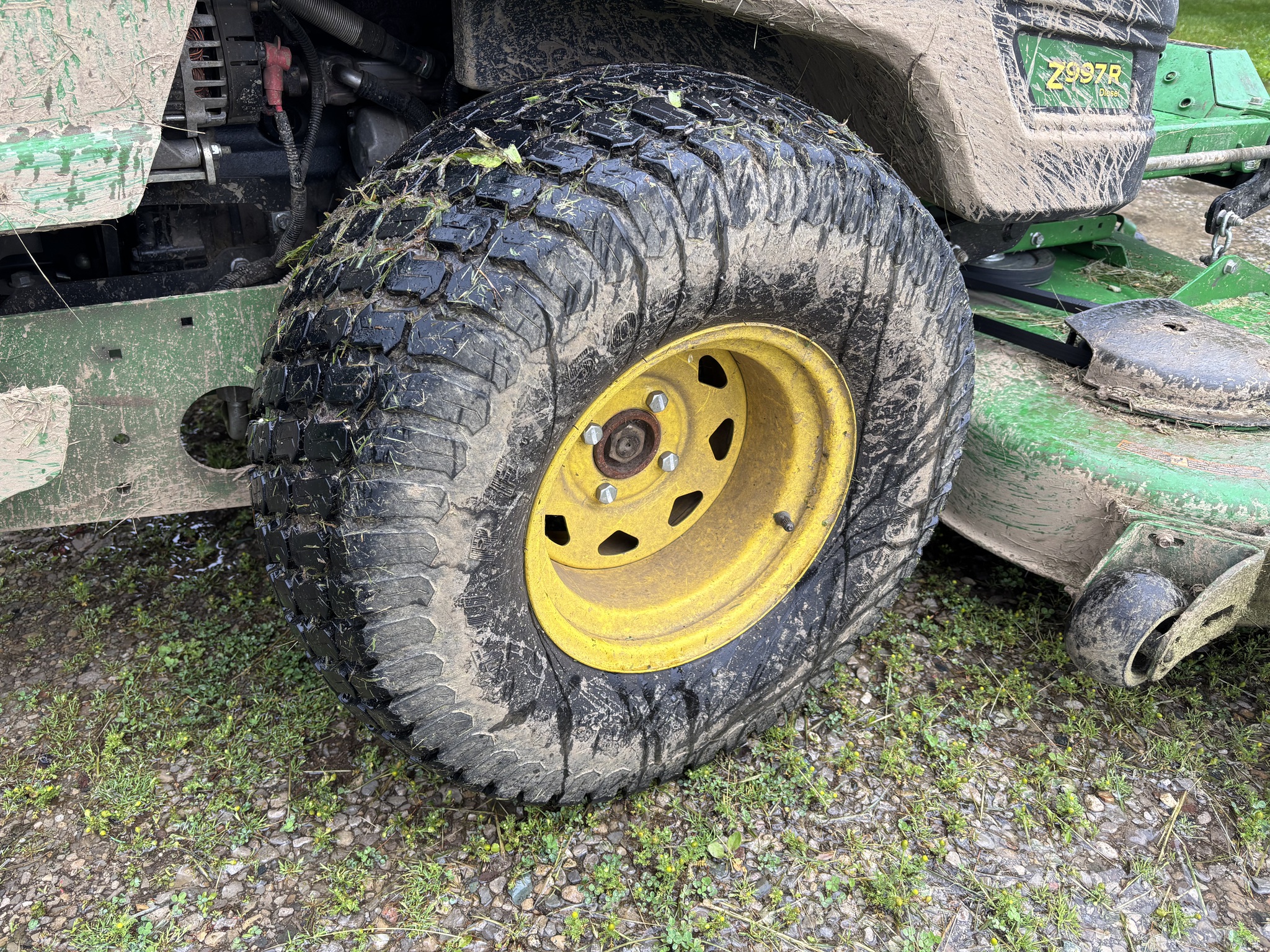 Used 2017 John Deere Z997R Zero Turn Mowers at Koenig Equipment in Urbana, OH - PhotoXL11