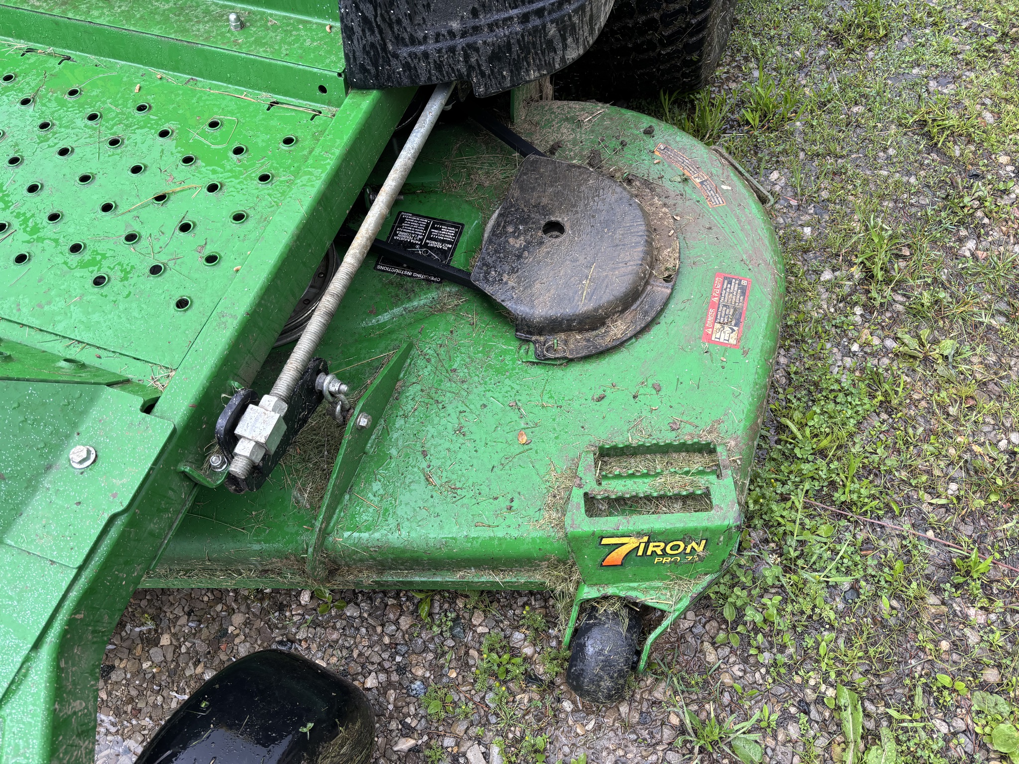 Used 2017 John Deere Z997R Zero Turn Mowers at Koenig Equipment in Urbana, OH - PhotoXL13