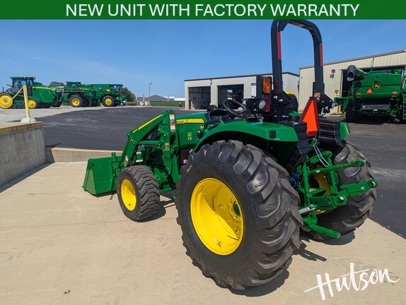 Photo of 2026 John Deere 4052M