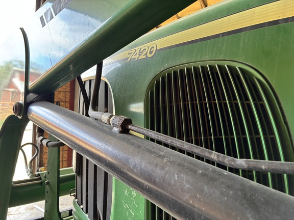 2007 John Deere 7420 (5th thumbnail)