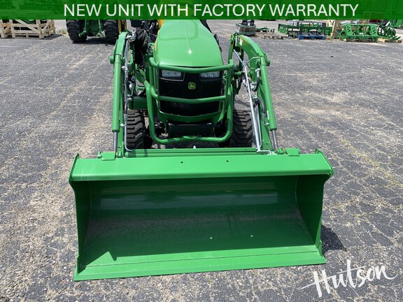Photo of 2025 John Deere 1025R