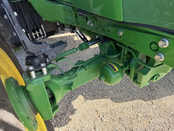 2025 John Deere 6R 155 - Photo13