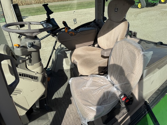 2025 John Deere 6R 155 - Photo27