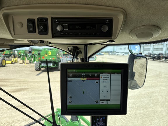 Used 2019 John Deere S780 Combines at Horizon Ag & Turf in Lloydminster, AB - Photo20